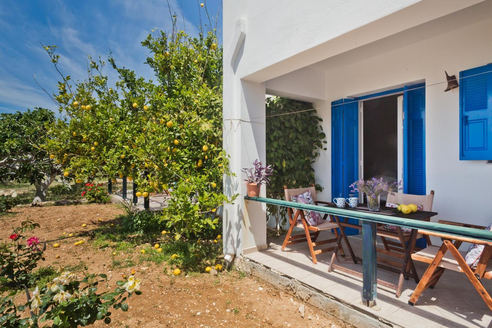Pleiades Apartments Lefkos  Buitenkant foto