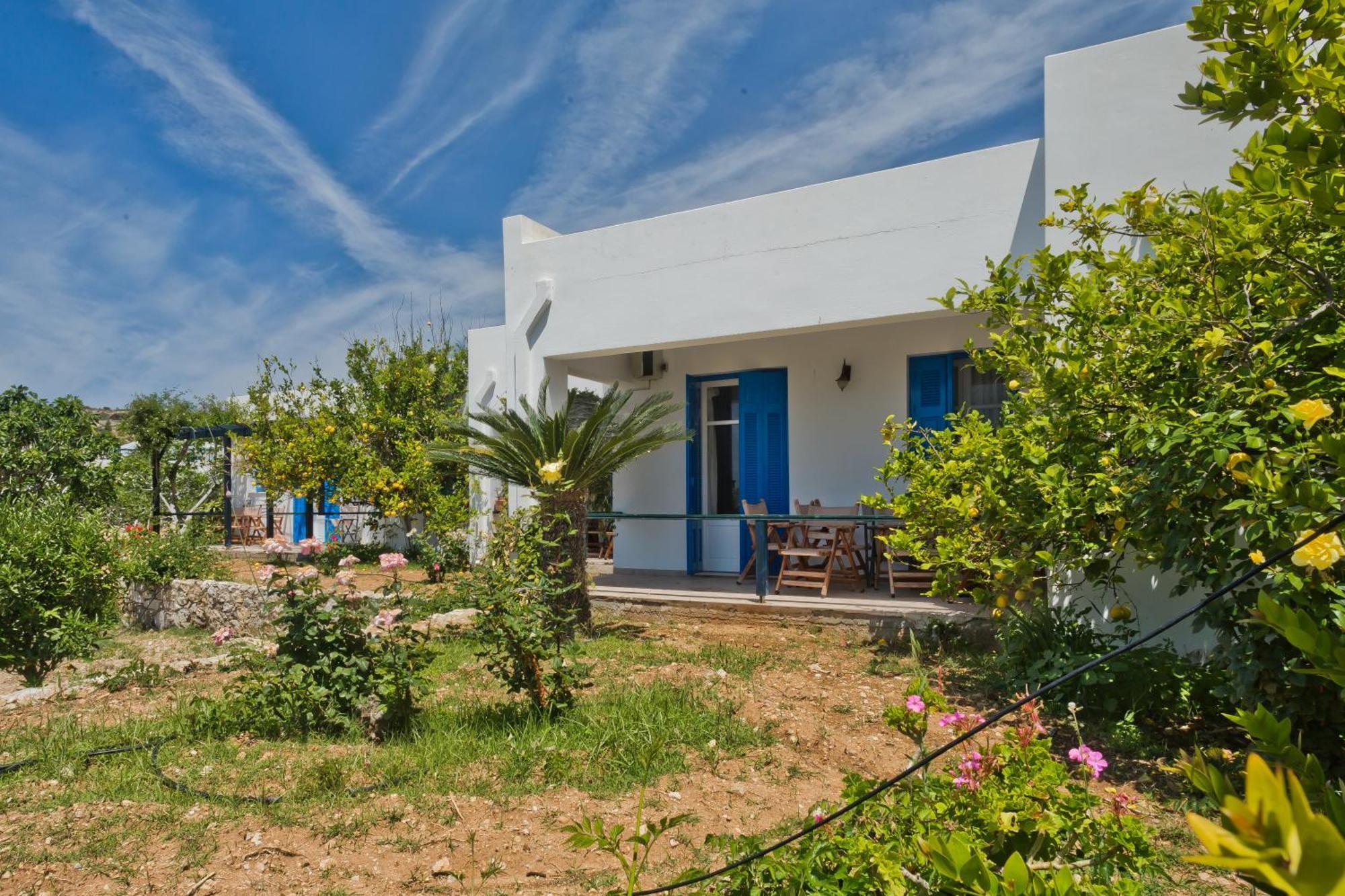 Pleiades Apartments Lefkos  Buitenkant foto